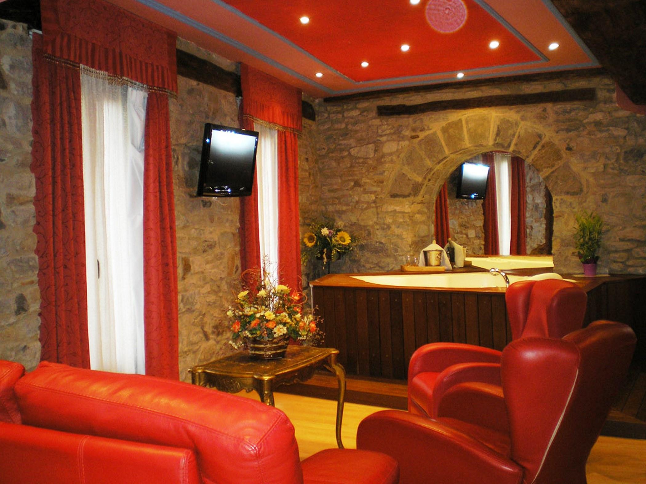 Hotel Mur Хака Екстер'єр фото