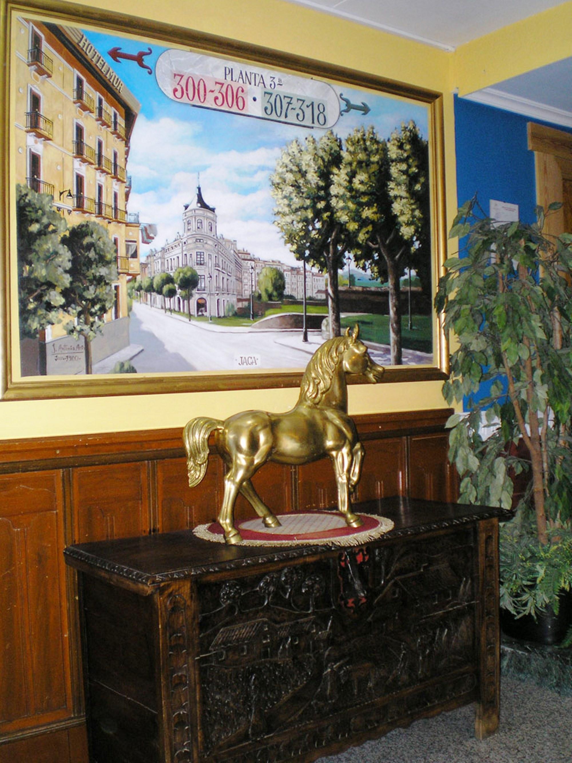 Hotel Mur Хака Екстер'єр фото