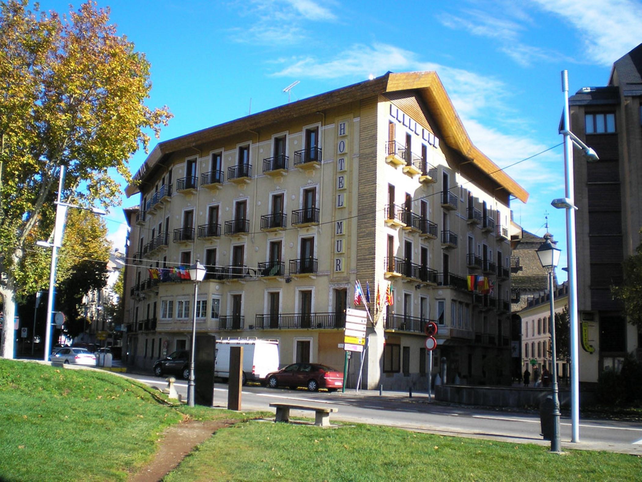 Hotel Mur Хака Екстер'єр фото