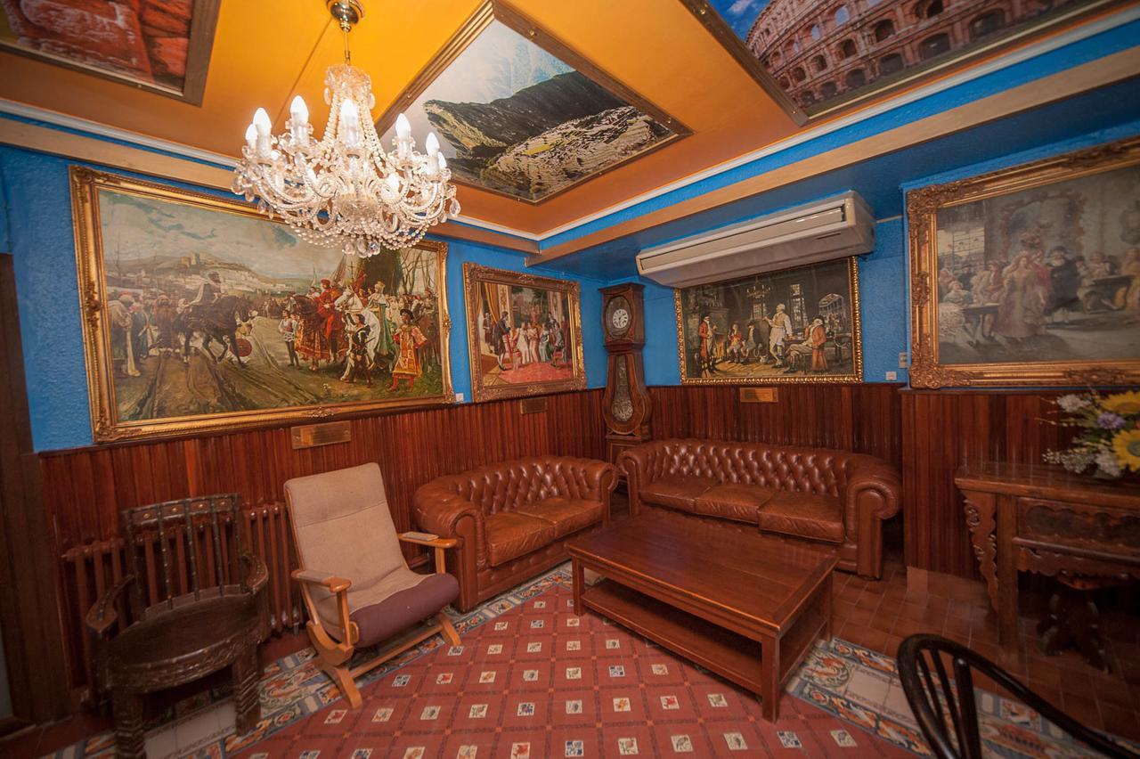 Hotel Mur Хака Екстер'єр фото