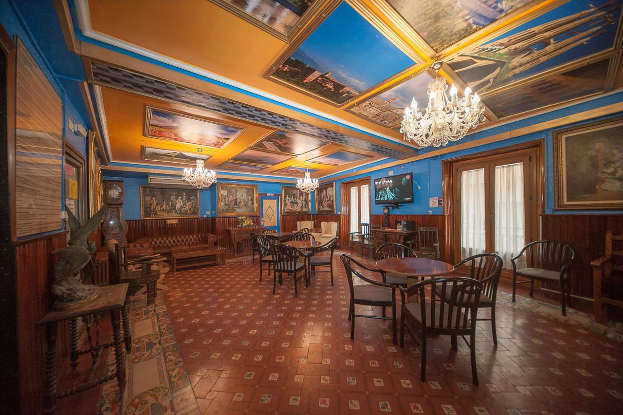 Hotel Mur Хака Екстер'єр фото